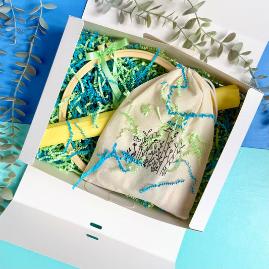 Strawberry Wreath Embroidery Kit – All-In-One Craft Gift