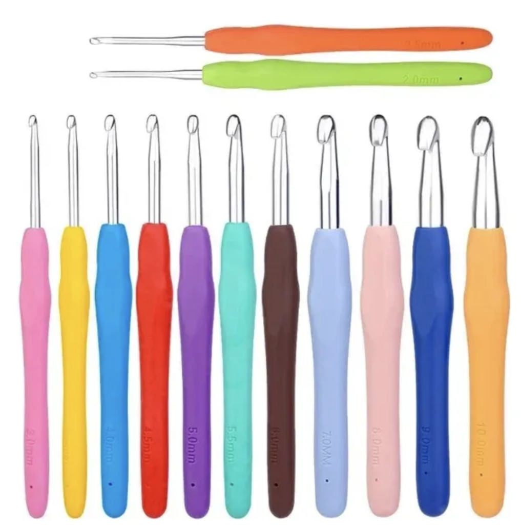 Beginner-friendly coloured crochet hooks neatly arranged
