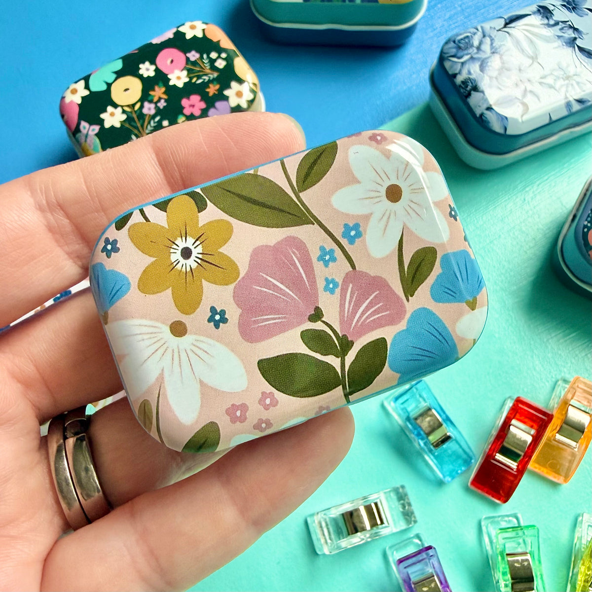 Floral Craft Clip Tin – 8 Multi-Use Clips for Sewing & Paper Crafts