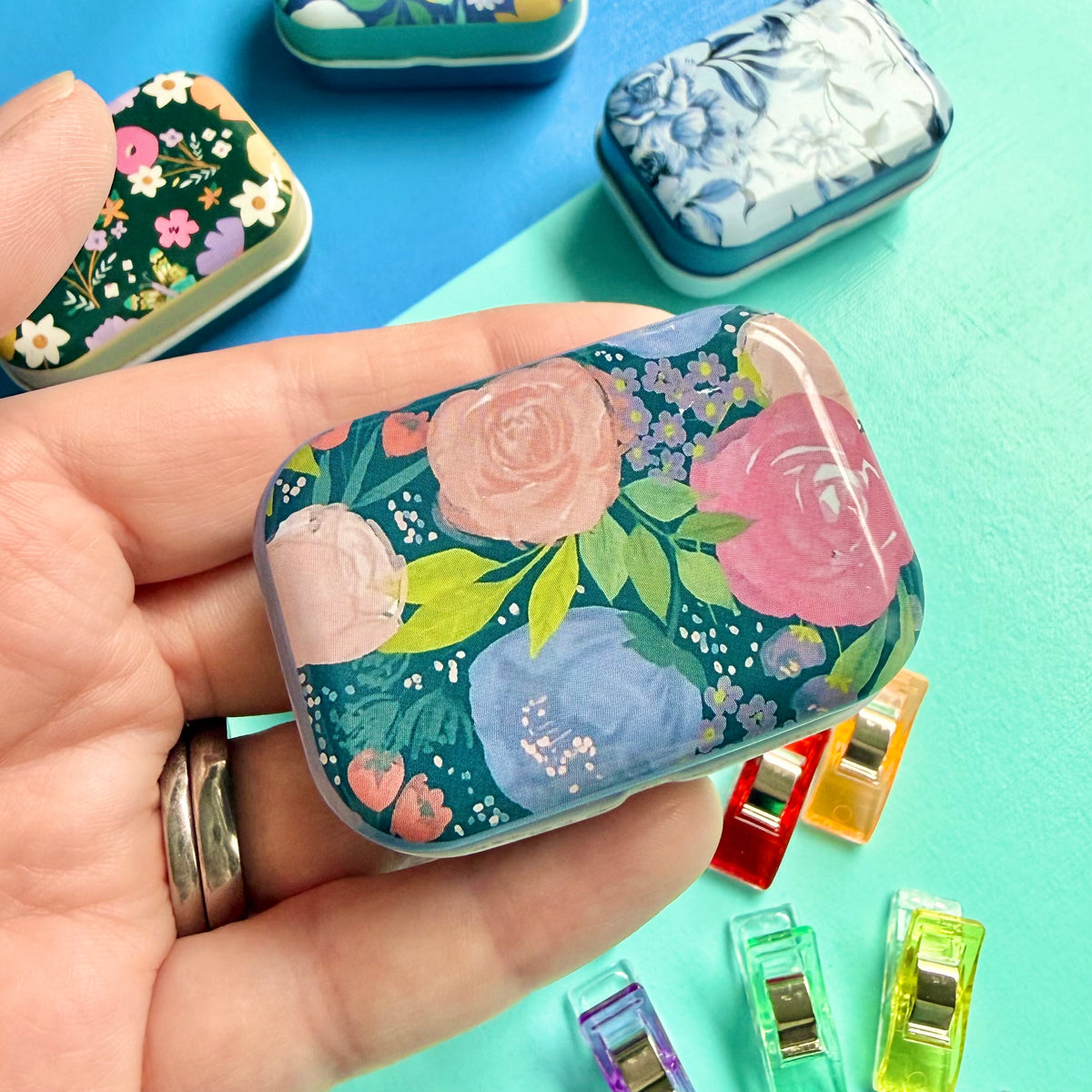 Floral Craft Clip Tin – 8 Multi-Use Clips for Sewing & Paper Crafts