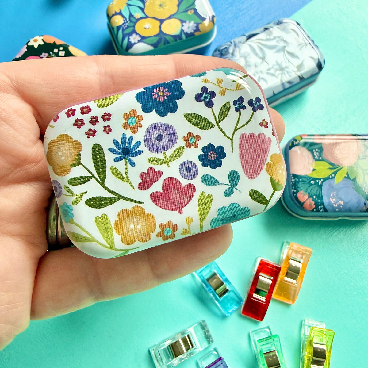 Floral Craft Clip Tin – 8 Multi-Use Clips for Sewing & Paper Crafts