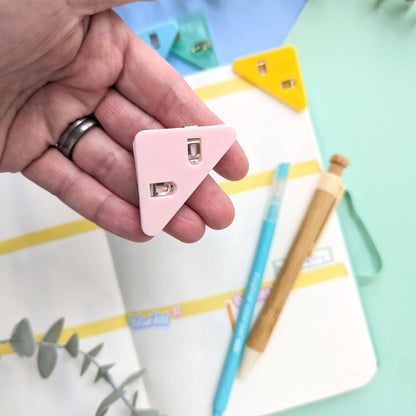 Corner Paper Clip Bookmark