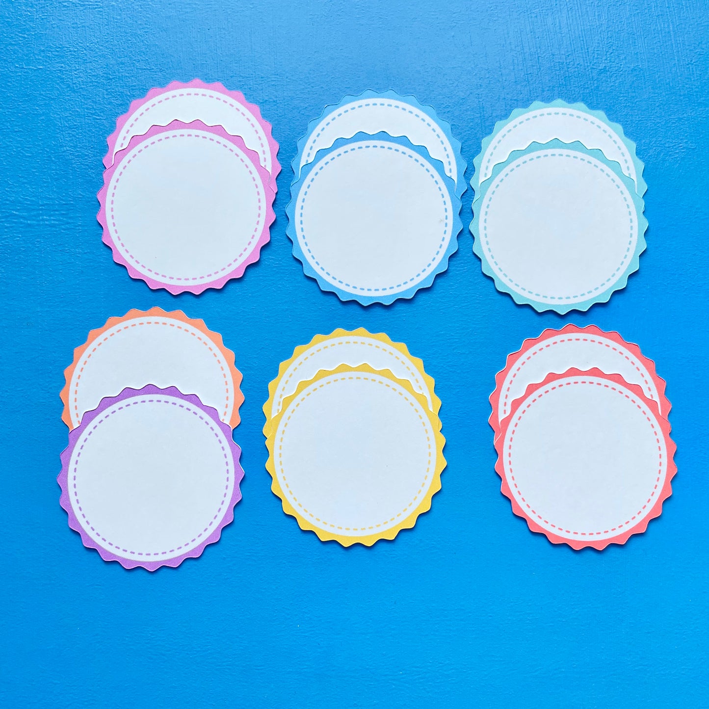 12 Coloured Framed Circles Die Cuts