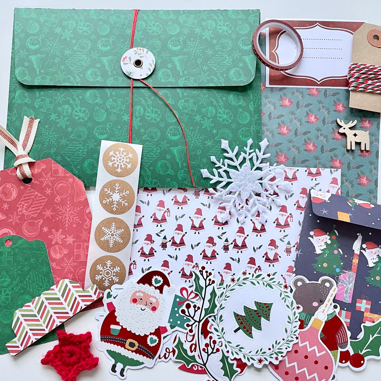 Christmas Festive Journaling Kit - 25+ Pieces